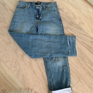 BDG Boyfriend Jeans (URBAN OUTFITTERS)